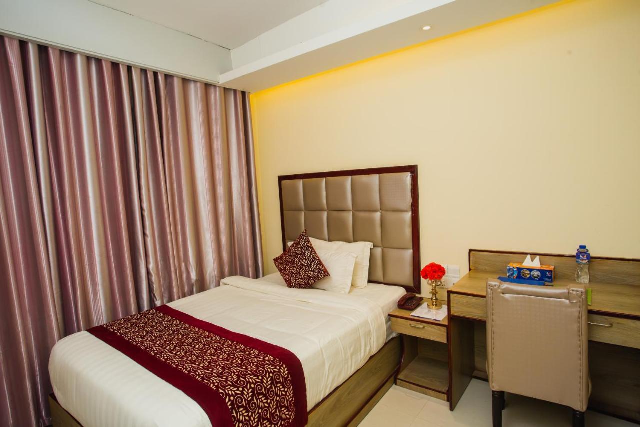 Hotel Mira Garden Sylhet Exteriör bild