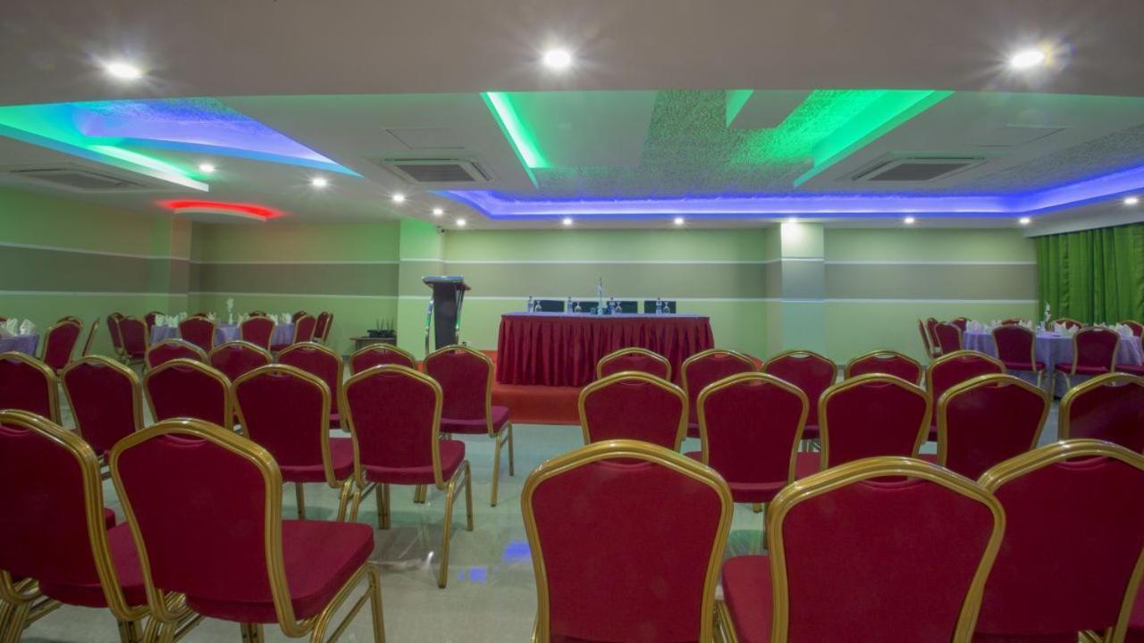 Hotel Mira Garden Sylhet Exteriör bild