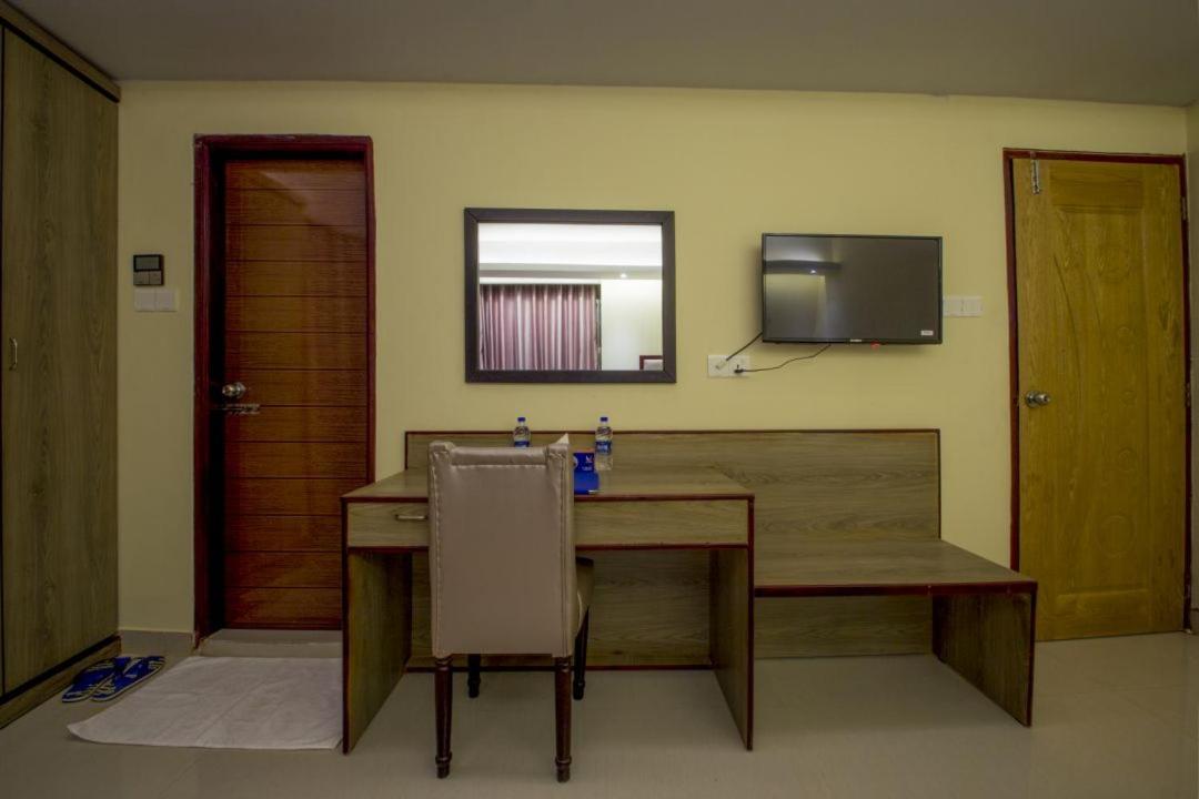 Hotel Mira Garden Sylhet Exteriör bild