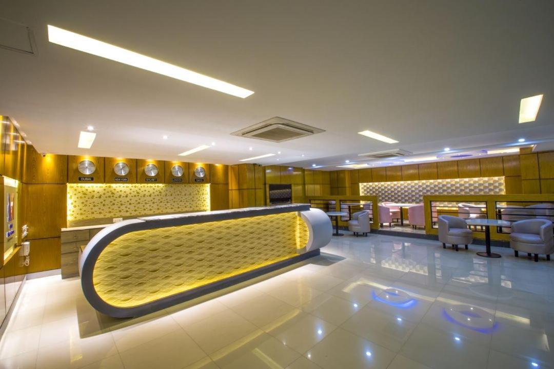 Hotel Mira Garden Sylhet Exteriör bild