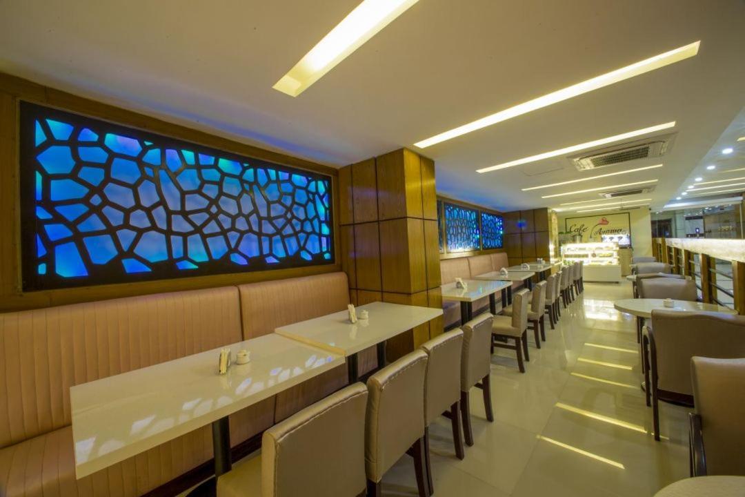 Hotel Mira Garden Sylhet Exteriör bild