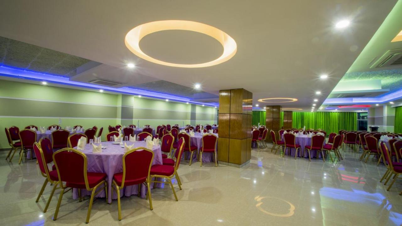 Hotel Mira Garden Sylhet Exteriör bild